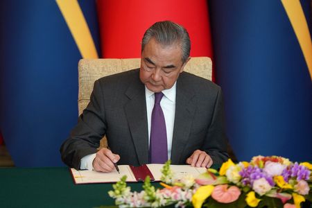 tagreuters.com2024binary_LYNXNPEK1G0B5-VIEWIMAGE