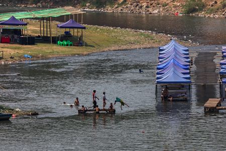 tagreuters.com2024binary_LYNXNPEK3B0MJ-VIEWIMAGE