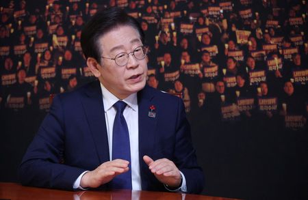 tagreuters.com2024binary_LYNXNPEKB508B-VIEWIMAGE