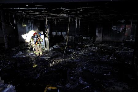 tagreuters.com2025binary_LYNXMPEL0207L-VIEWIMAGE