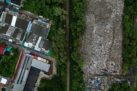 tagreuters.com2025binary_LYNXMPEL0F01E-VIEWIMAGE