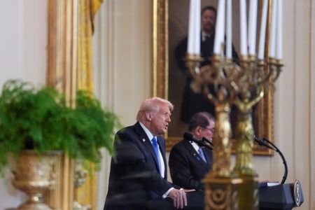 tagreuters.com2025binary_LYNXMPEL160UP-VIEWIMAGE