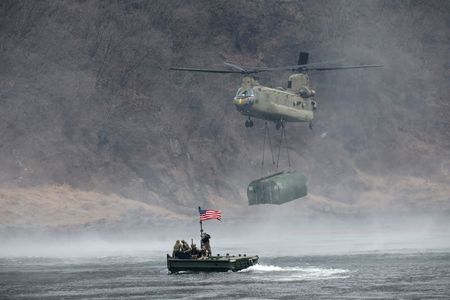 tagreuters.com2025binary_LYNXMPEL2J0BM-VIEWIMAGE