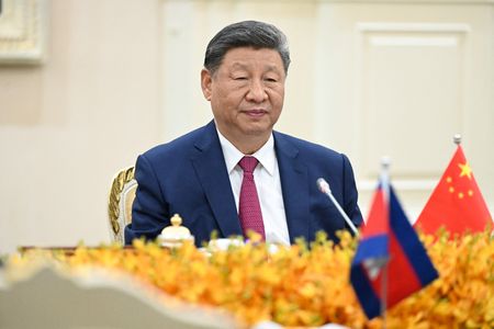 tagreuters.com2025binary_LYNXMPEL3G0J4-VIEWIMAGE