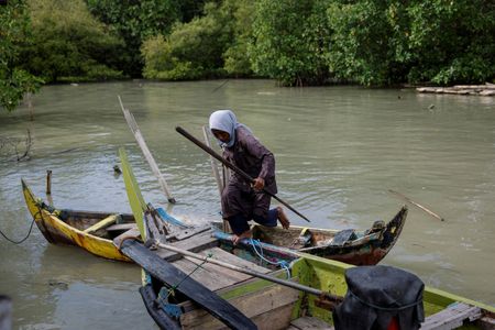 tagreuters.com2025binary_LYNXMPEL3H0K6-VIEWIMAGE