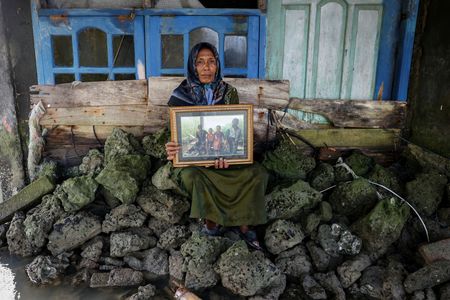 tagreuters.com2025binary_LYNXMPEL3H0K8-VIEWIMAGE