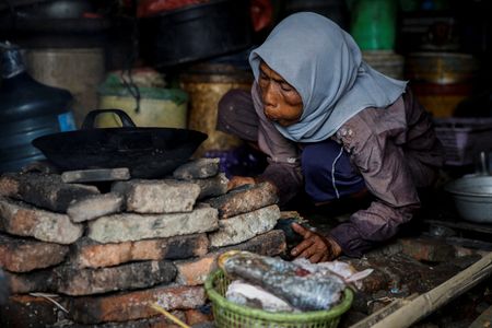 tagreuters.com2025binary_LYNXMPEL3H0KI-VIEWIMAGE