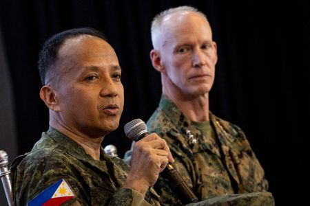 tagreuters.com2025binary_LYNXMPEL3K06Z-VIEWIMAGE