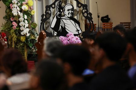 tagreuters.com2025binary_LYNXMPEL3L0DE-VIEWIMAGE