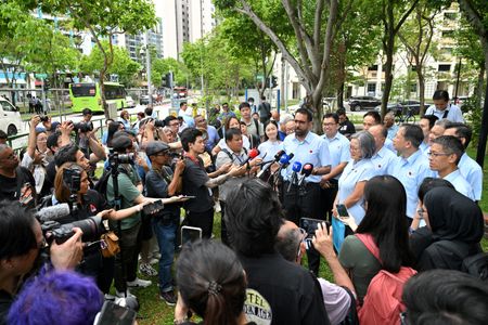 tagreuters.com2025binary_LYNXMPEL3M0B5-VIEWIMAGE