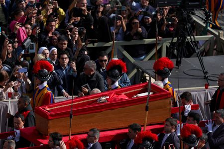 tagreuters.com2025binary_LYNXMPEL3N0GK-VIEWIMAGE