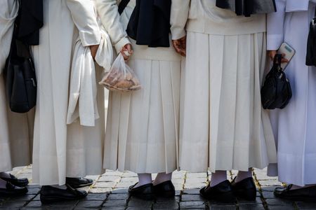 tagreuters.com2025binary_LYNXMPEL3O0BA-VIEWIMAGE