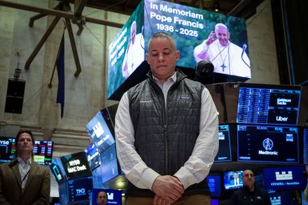 tagreuters.com2025binary_LYNXMPEL3O0BC-VIEWIMAGE