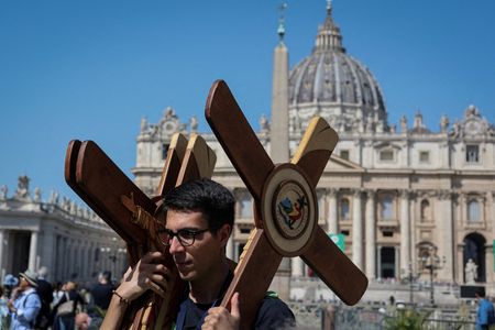 tagreuters.com2025binary_LYNXMPEL3O0BV-VIEWIMAGE