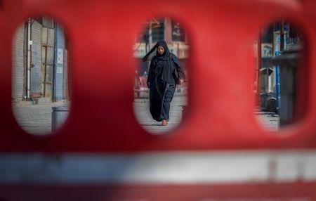 tagreuters.com2025binary_LYNXMPEL3S05Q-VIEWIMAGE