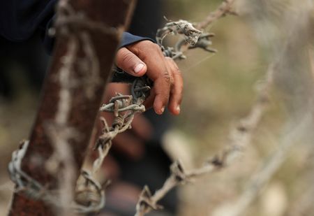 tagreuters.com2025binary_LYNXMPEL40252-VIEWIMAGE