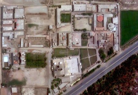 tagreuters.com2025binary_LYNXMPEL47032-VIEWIMAGE