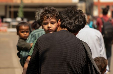 tagreuters.com2025binary_LYNXMPEL4904A-VIEWIMAGE