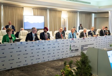 tagreuters.com2025binary_LYNXMPEL4K110-VIEWIMAGE