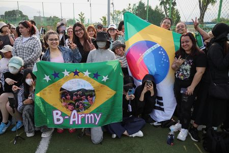 tagreuters.com2025binary_LYNXMPEL5900D-VIEWIMAGE