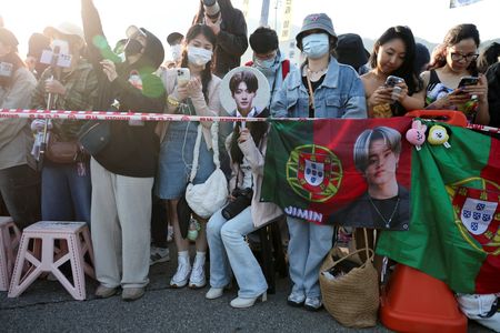 tagreuters.com2025binary_LYNXMPEL5915E-VIEWIMAGE