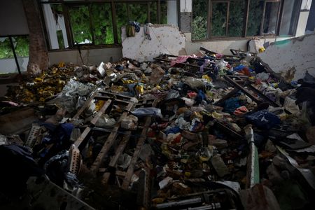 tagreuters.com2025binary_LYNXMPEL5C0JO-VIEWIMAGE