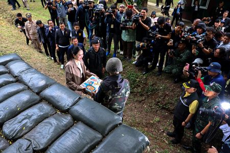 tagreuters.com2025binary_LYNXMPEL5P0EE-VIEWIMAGE