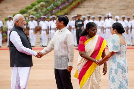 tagreuters.com2025binary_LYNXMPEL740KM-VIEWIMAGE