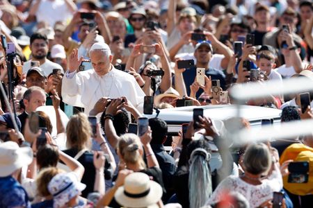 tagreuters.com2025binary_LYNXMPEL750I6-VIEWIMAGE