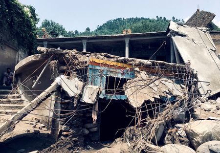 tagreuters.com2025binary_LYNXMPEL7F05V-VIEWIMAGE