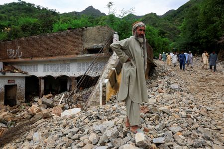 tagreuters.com2025binary_LYNXMPEL7I0GW-VIEWIMAGE