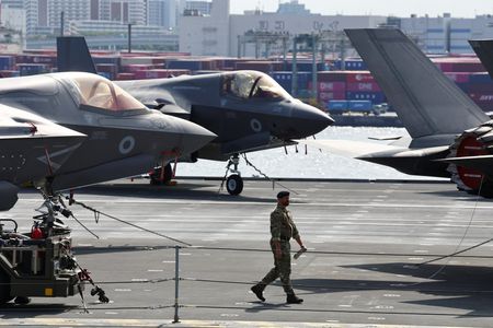 tagreuters.com2025binary_LYNXMPEL7R0B2-VIEWIMAGE