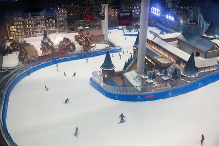 tagreuters.com2025binary_LYNXMPEL7R0MV-VIEWIMAGE