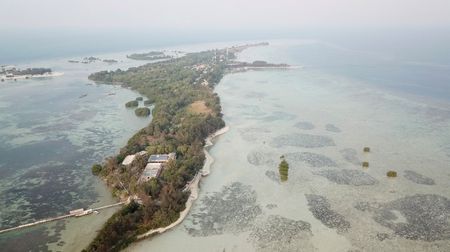 tagreuters.com2025binary_LYNXMPEL800W9-VIEWIMAGE