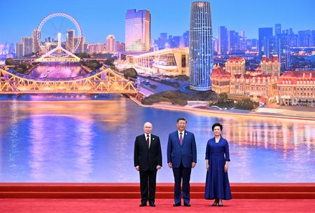 tagreuters.com2025binary_LYNXMPEL81043-VIEWIMAGE