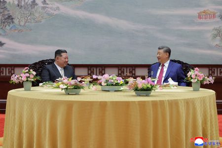 tagreuters.com2025binary_LYNXMPEL83140-VIEWIMAGE