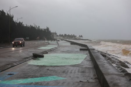 tagreuters.com2025binary_LYNXMPELA602H-VIEWIMAGE