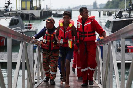 tagreuters.com2025binary_LYNXMPELAA0E3-VIEWIMAGE