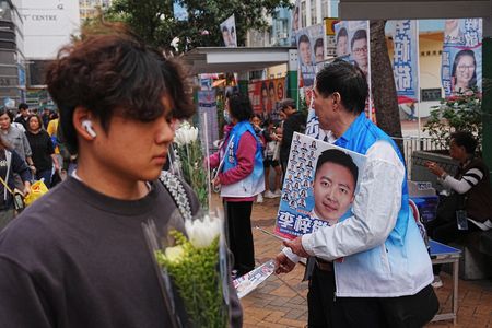 tagreuters.com2025binary_LYNXMPELB6041-VIEWIMAGE