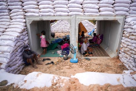 tagreuters.com2025binary_LYNXMPELB90EE-VIEWIMAGE