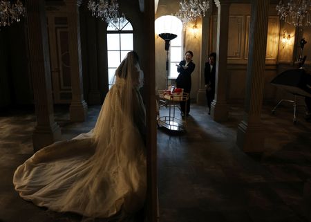 tagreuters.com2025binary_LYNXMPELBF19Y-VIEWIMAGE