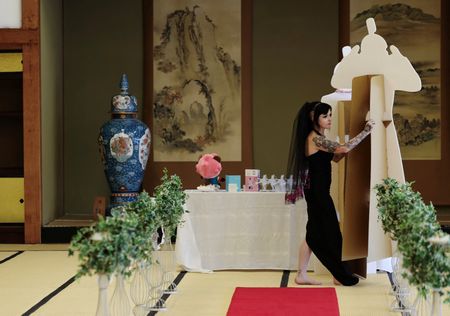 tagreuters.com2025binary_LYNXMPELBF1AT-VIEWIMAGE