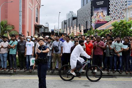 tagreuters.com2025binary_LYNXMPELBI07G-VIEWIMAGE