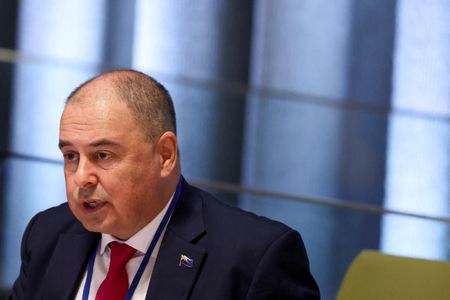 tagreuters.com2025binary_LYNXNPEL1I00T-VIEWIMAGE