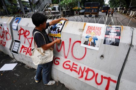 tagreuters.com2025binary_LYNXNPEL1K0CS-VIEWIMAGE