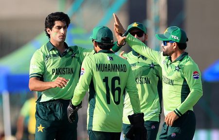 tagreuters.com2025binary_LYNXNPEL1L05Q-VIEWIMAGE