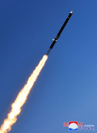 tagreuters.com2025binary_LYNXNPEL1Q0Y2-VIEWIMAGE