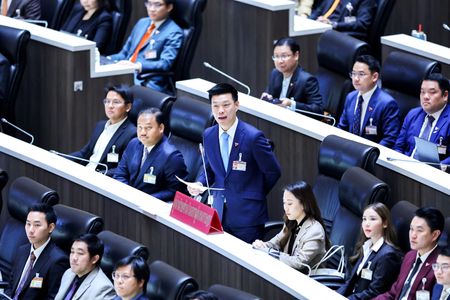 tagreuters.com2025binary_LYNXNPEL2N025-VIEWIMAGE