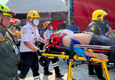 tagreuters.com2025binary_LYNXNPEL2R0D1-VIEWIMAGE