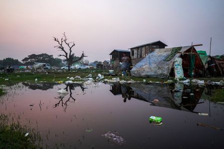 tagreuters.com2025binary_LYNXNPEL3212F-VIEWIMAGE